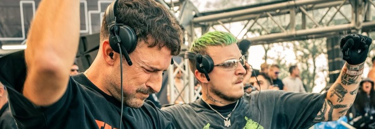 HARD OR DURO- YOU CHOOSE 👹First B2B together and it was a pure vibe.@durofestival it was on ano