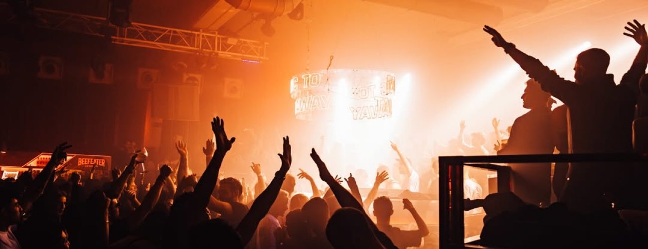 Musica para llevar, llevada al siguiente nivel...📸 @noframe_to_film 🖤🫶🏻